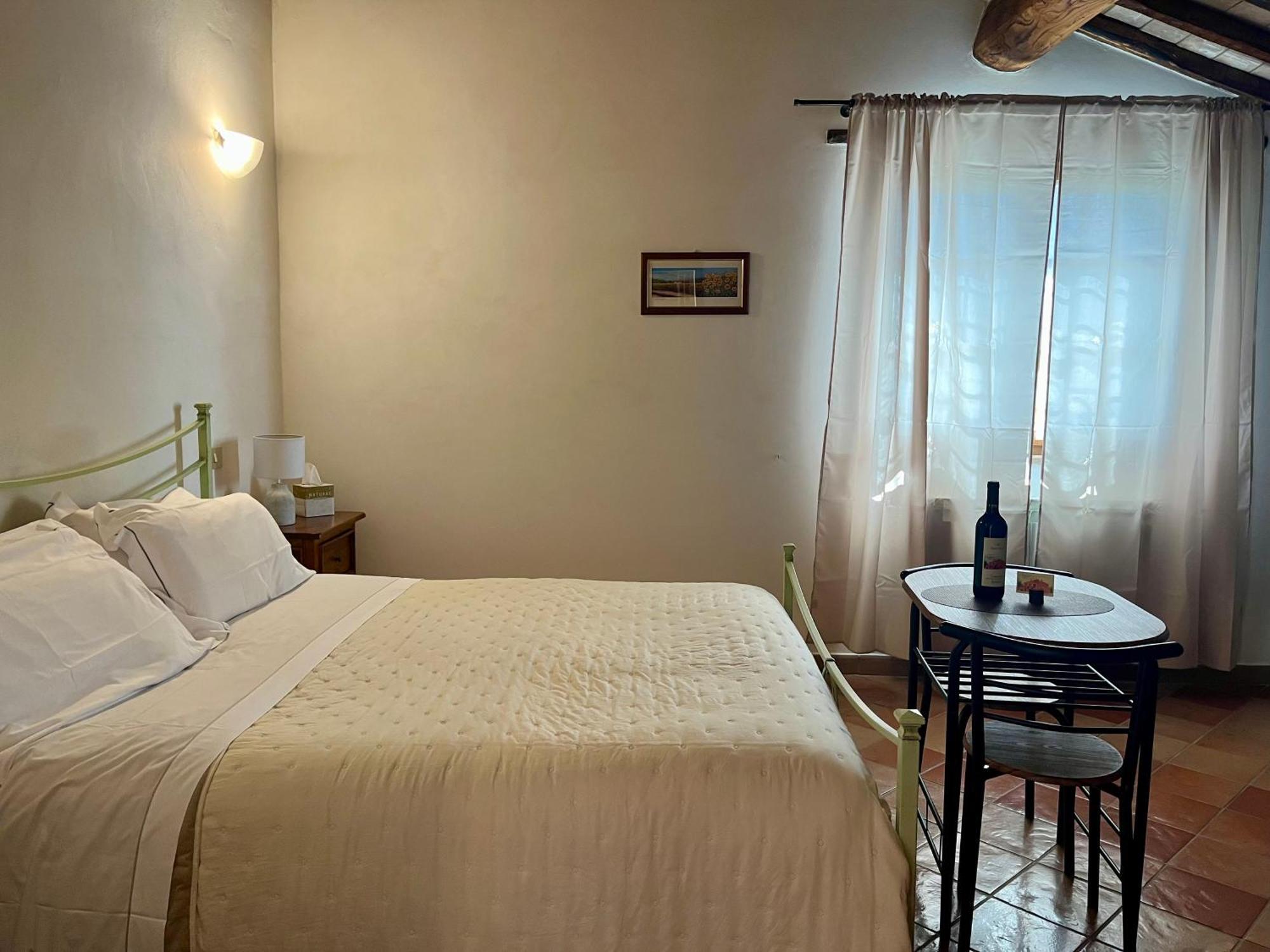 Agriturismo Le Querciole In Val D'Orcia Bagno Vignoni Rum bild